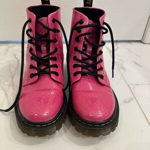 Dr.Martens pink glitter combat boot kids